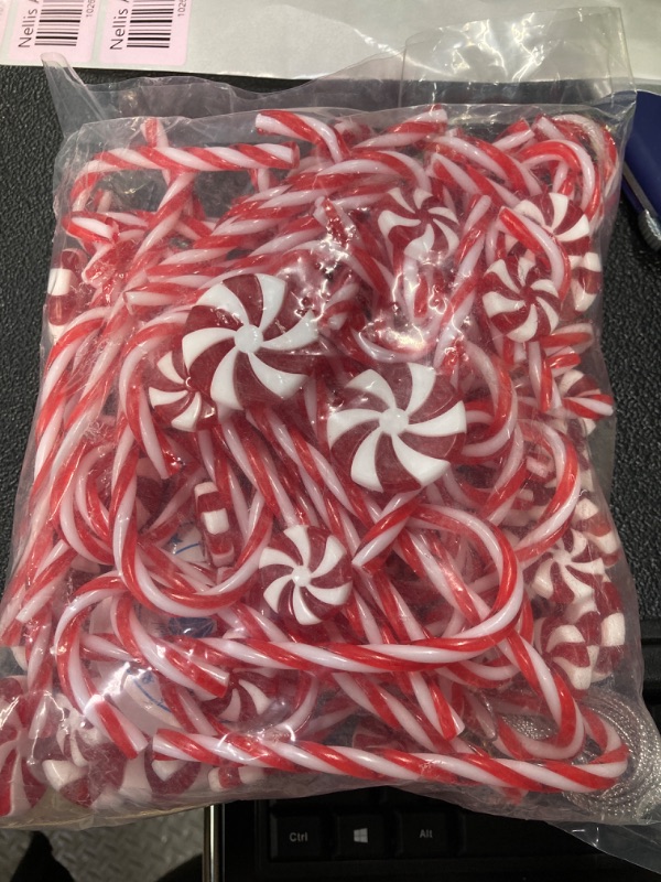 Photo 3 of 120Pcs Candy Cane Decorations Plastic Candy Cane Tree Hanging Decoration Candy Cane Ornament for Tree Decor Home Indoor Outdoor Party Favor, (Red and White)