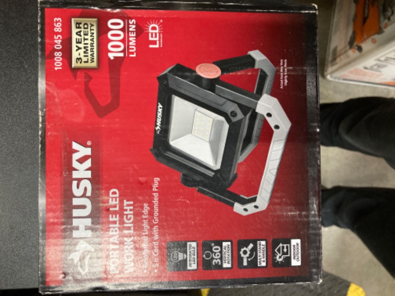 Photo 3 of Husky 1000 Lumens LED Portable Work Light