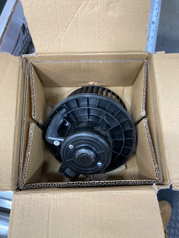 Photo 2 of A-Premium HVAC A/C Heater Blower Motor with Fan Cage Replacement for Chevy, GMC, Cadillac Vehicles - 1999-2002 Silverado 1500, Sierra 1500, Tahoe, Yukon, Escalade - Replace# 52400424, 89019321, 700089