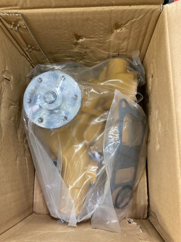 Photo 2 of Water Pump (C&U Bearing) with Gasket 6206611100 6206611101 6206611102 6206-61-1104 For Komatsu Forklift PC75UU-1 PC75UD-2 PC78UU-6 PC220-5 PC200-5 PC60-5/6 PC100-5 PC120-5 Engine 4D95L 6D95L