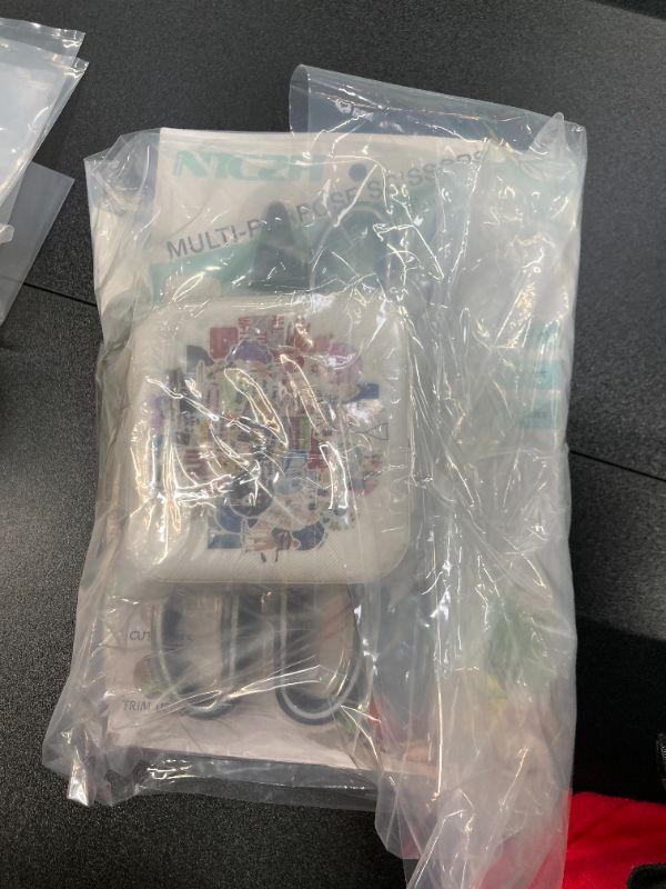 Photo 1 of High-Performance Heavy Duty Kitchen Shears Set, 2 Pack, Dishwasher Safe, Perfect for Chicken, Fish, Meat, Vegetables, Herbs, BBQ, and More – Indispensable Helper in Every Kitchen!
ATIMIGO Travel Jewelry Box Portable Jewelry Case Singer Merch Merchandise G