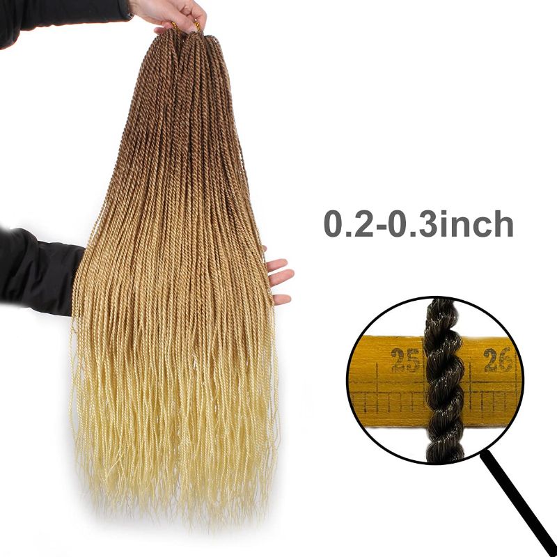 Photo 7 of ZRQ 34 Inch 8 Packs Senegalese Twist Crochet Hair 40Strands/pack Synthetic Crochet Braiding Hair Blonde Sengalese Twist Crochet Braids Synthetic Hair Braiding Hair Extensions(34"8packs, 27/613#)