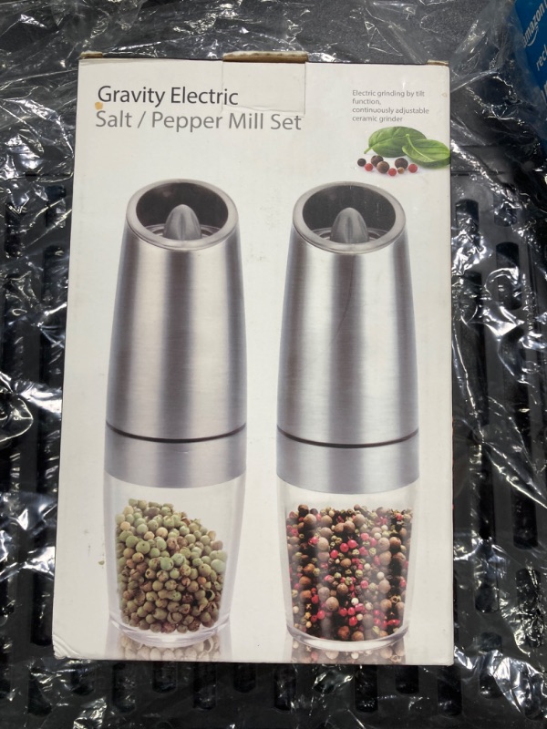 Photo 4 of 1 wisp, Electric salt and pepper mill, 1 sink mat, Amazon Basics Sandwich Storage Bags, 300 Count 