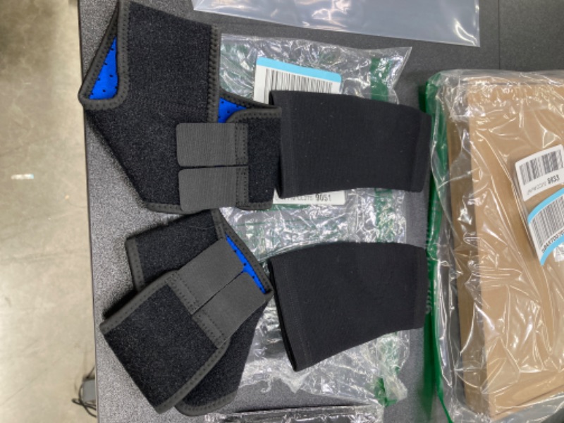 Photo 3 of 2 ITEM BUNDLE
1) Tarpop 2 Pairs Kids Ankle Brace Set Foot Support Stabilizer Wraps Protector Guard Knitted Ankle Sleeve Sock Support Ankle Support Ankle Brace for Ankle Compression Socks for Injury Prevention (Black)
2) 2 Pack Luggage Handle Wraps for Sui