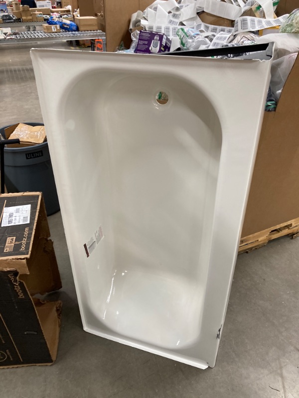 Photo 2 of Bootz Industries Aloha 60 in. x 30 in. Soaking Bathtub with Right Drain in White