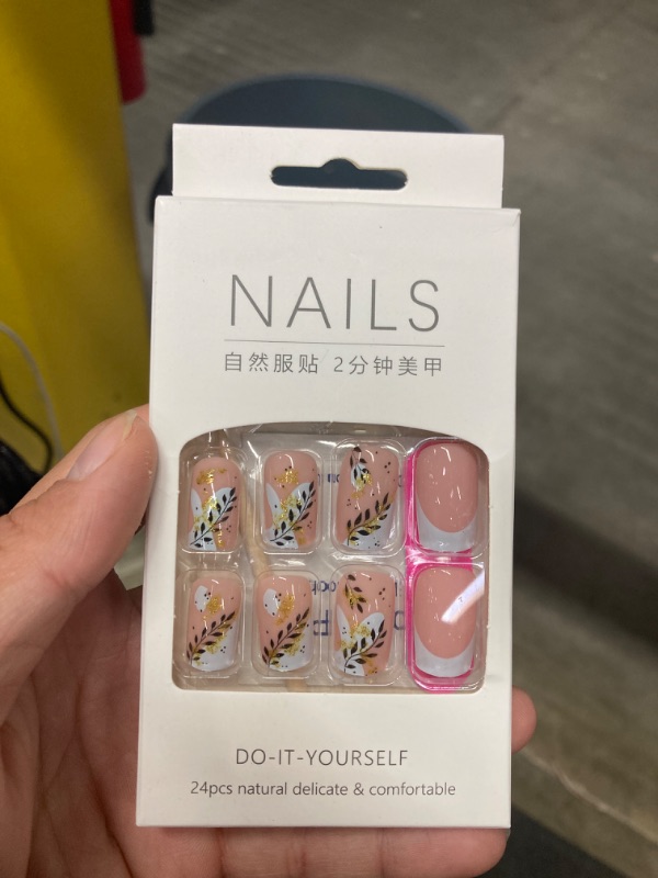 Photo 1 of 24 Pcs Medium Fake Nails Square Press on Nails Yellow Green French Tips Nails with White Flower Pattern Designs Pink Artificial Full Cover False Nails Acrylic Glossy Glue on Nails for Women and Girls
