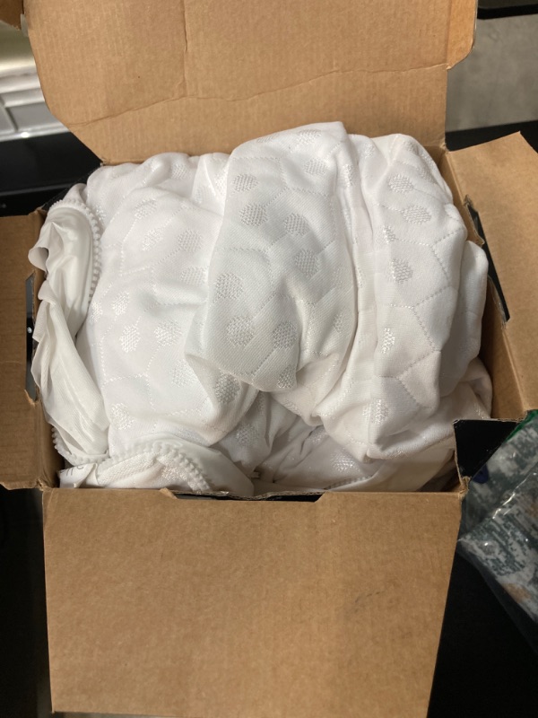 Photo 1 of Allerease Platinum Mattress Protector
