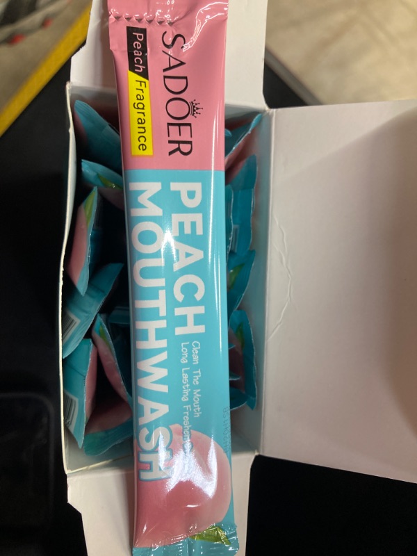 Photo 1 of Mouthwash,Peach Mini Mouthwash for Fresh Breath,for After Meals, Hotels Portable Travel Mouthwash - 20 Pack