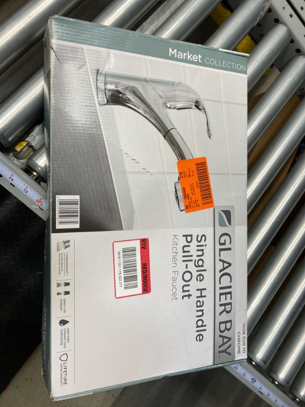 Photo 2 of Brand: DELTA FAUCET
4.3 4.3 out of 5 stars 26
Delta Faucet Grant Single-Handle Kitchen Sink Faucet with Pull Out Sprayer, Chrome 16953-DST