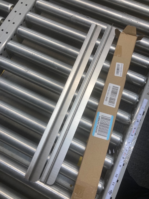 Photo 1 of “T” Stove Cover,Stainless Steel Stove Gap Covers,Oven Gap Filler,Stove Counter Gap Covers,Heat Resistant & Easy to Clean Stove Gap Guard,Protect Stove Gap Filler Sealing Spills in Kitchen 23.5"
