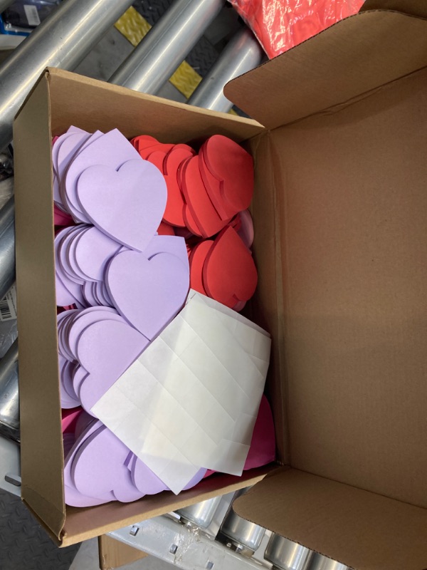 Photo 2 of 200 Pcs 10000 Sheets Valentines Day Heart Sticky Notepads Heart Shaped Sticky Notepads 3 x 3 Inch Self Stick Notepad Memo for Valentine's Day School Office Home Supplies