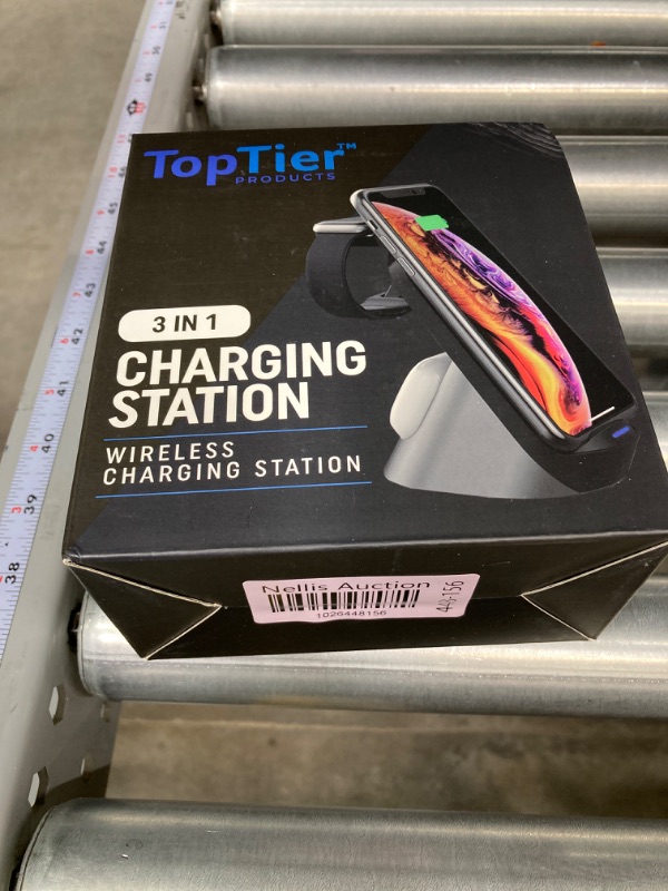 Photo 4 of Top Tier 3 in 1 Wireless Charging Station Apple & Samsung, iPhone Apple Watch Airpods Phone Charger and Qi Certified Devices