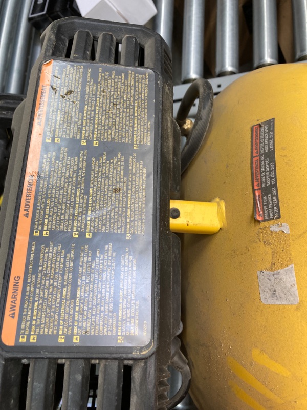 Photo 1 of *** SEE NOTES; PHOTOS*** 6 Gal. 18-Gauge Brad Nailer and Heavy-Duty Pancake Electric Air Compressor Combo Kit
