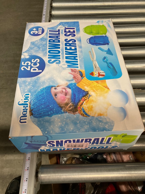 Photo 3 of 25 Piece Snowball Makers Set Ages 3+