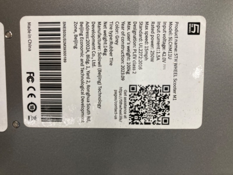 Photo 5 of ***MISSING PARTS/ DAMAGE*** 5TH WHEEL M1 Electric Scooter - 13.7 Miles Range & 15.5 MPH, 500W Peak Motor, 8" Inner-Support Tires, Triple Braking System, Foldable Electric Scooter for Adults and Teens, iF Design Award Winner
