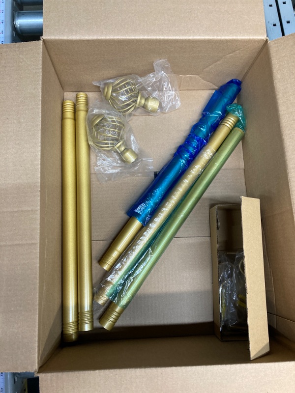 Photo 1 of 32 1/2" curtain rods gold