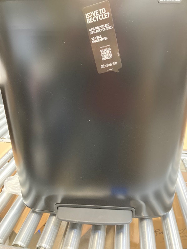 Photo 5 of Brabantia Bo Step-On Pedal Trash Waste/Recycling Garbage Can, 2 Inner Buckets (8 + 8 Gal), Matt Black 2 Inner Buckets (8 + 8 Gal) Matt Black