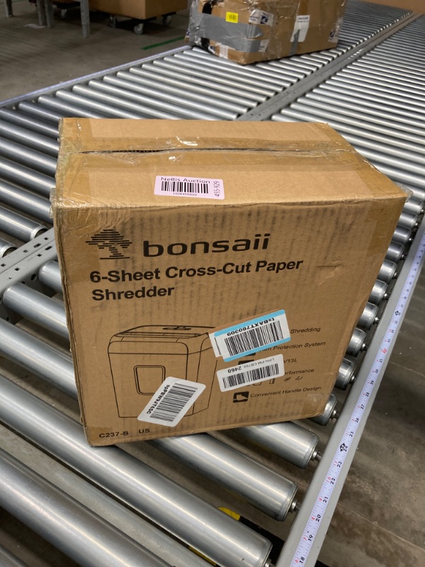 Photo 3 of  ** For Parts Only** Bonsaii Paper Shredder, 5-6 Sheet Crosscut Paper and Credit Card Shredder for Home Use, Home Office Shredder for Documents,Mails,Staple,Clip-3.4 Gals Wastebasket(C237-B)
