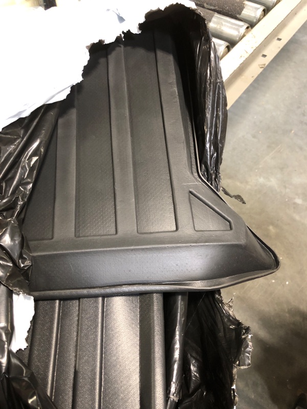 Photo 3 of **USED WITH MINOR DAMAGE** Jdeymat Custom Floor Mats 2 Rows and Cargo Trunk Liner Set Black Compatible with 2019 2020 2021 2022 2023 Chevrolet Blazer All Weather Rubber Mat Chevy Blazer Accessories (Cargo Liner)