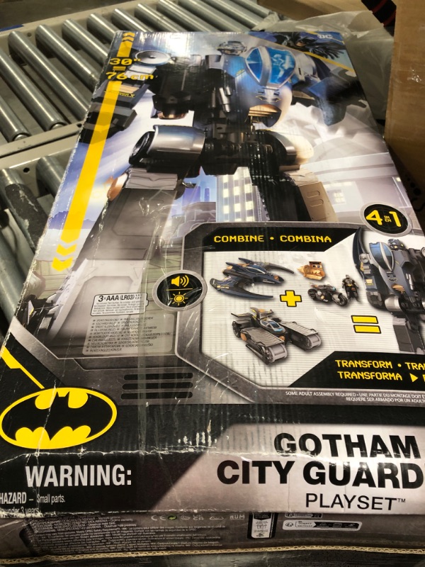 Photo 2 of DC Comics Batman, Gotham City Guardian Playset, 4-in-1 Transformation, Batman Figure, Lights & 40+ Sounds, Kids Toy for Boys & Girls Ages 5+