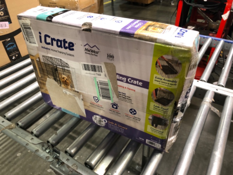 Photo 1 of 18-Inch Single Door iCrate with Fleece Bed