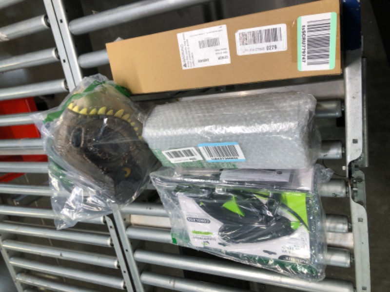 Photo 1 of ?Jurassic World Dominion Dinosaur Mask Tyrannosaurus Rex Chomp N Roar with Motion and Sounds, T Rex Costume for Kids Role-Play ???? Frustration Free Packaging
+
misc items
Variety Pack (New & Used) ***Sold As Is***No Returns 
