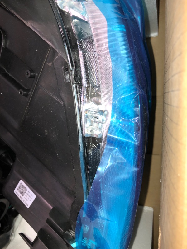 Photo 1 of AXLAHA 2011-2018 Dodge Grand Caravan Headlights Assembly for 2011-2018 Dodge Grand Caravan,2008-2016 Chrysler Town & Country Chrome Housing Amber Reflector Replacement Driver and Passenger Side A-Chrome Housing Amber Reflector