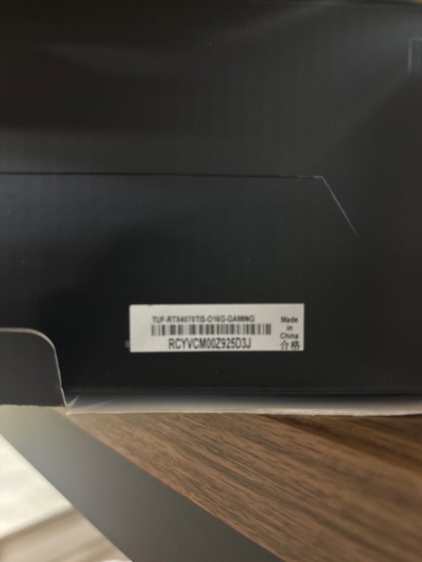Photo 1 of ASUS TUF Gaming NVIDIA GeForce RTX™ 4070 Ti Super OC Edition Gaming Graphics Card (PCIe 4.0, 16GB GDDR6X, HDMI 2.1a, DisplayPort 1.4a) RTX 40 Super Series TUF Gaming RTX4070TI|OC|Black