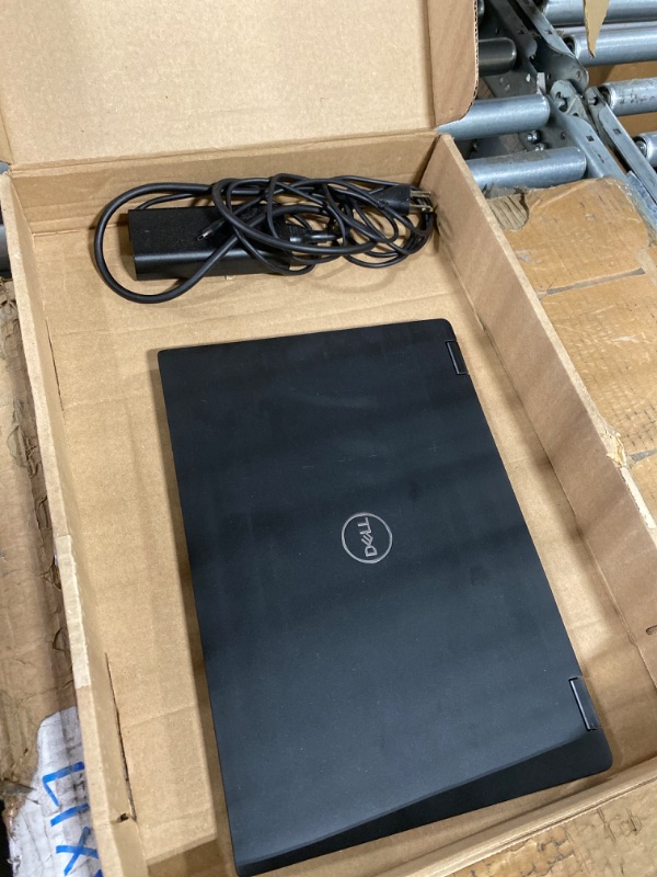 Photo 2 of Dell Latitude 7390 2-in-1 Touchscreen Laptop, i7 8650U 1.9Ghz, 16GB RAM, 512GB NVMe SSD, Thunderbolt 3, 1080p Full HD, Webcam, Windows 10 Pro (Renewed)