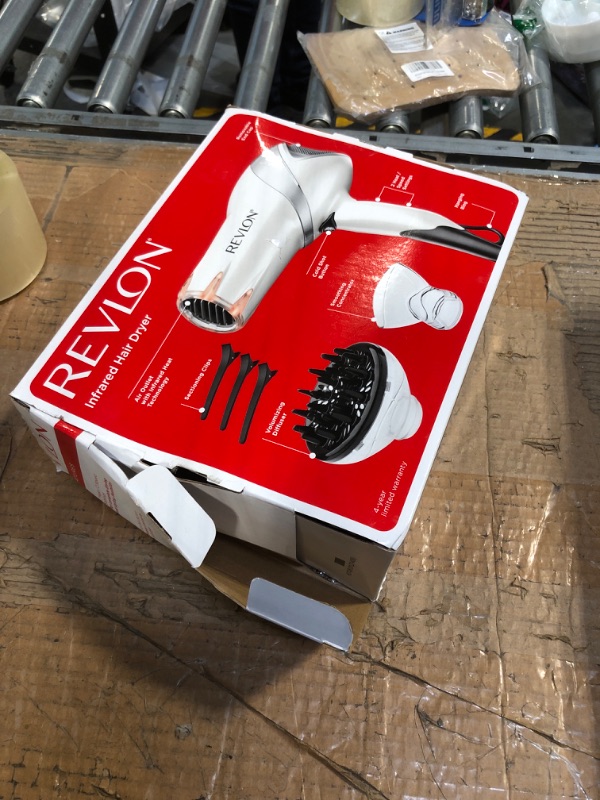 Photo 2 of ** missing clips**
REVLON Infrared Hair Dryer | 1875 Watts of Maximum Shine, Softness and Control, (White) 1.0 Infrared (White)