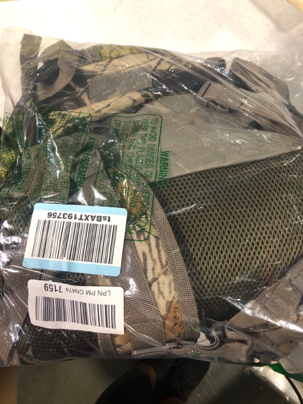 Photo 1 of MERALIAN Hunting Backpack,Outdoor Hunting Daypack for Bow or Rifle with Rain Cover. (Green)