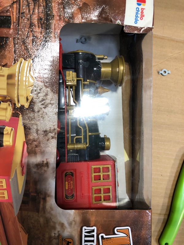 Photo 3 of BELLOCHIDDO Toy Train steam Engine Electric Train Sets for Kids Toys Birthday for 3 4 5 6 Year Old Boys Girls Yellow