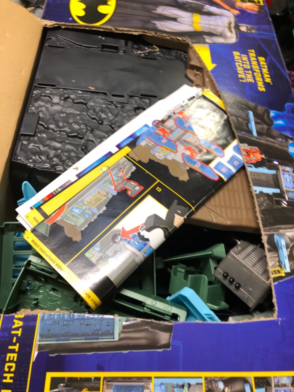 Photo 3 of DC Comics Batman, Bat-Tech Batcave, Giant Transforming Playset with Exclusive 4” Batman Figure and Accessories, Kids Toys for Boys Aged 4 and Up