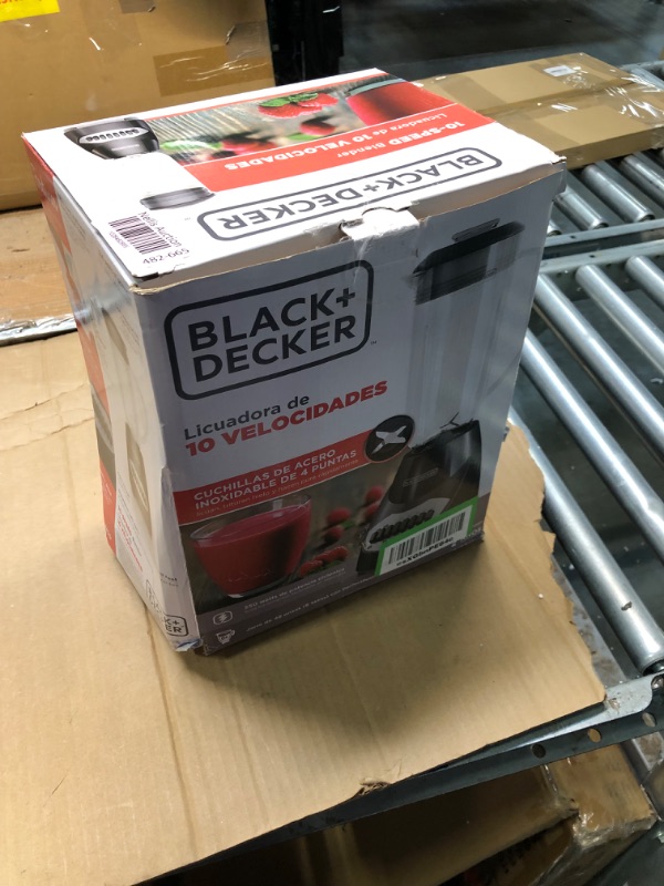 Photo 2 of **APPEARS NEW** BLACK+DECKER Crush Master 10-Speed Blender, Black, BL2010BP