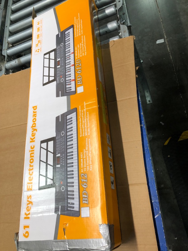 Photo 1 of keyboard piano electric digital piano music keyboard 61 key electronic keyboards birthday christmas gifts for kids beginner w/microphone sheet stand