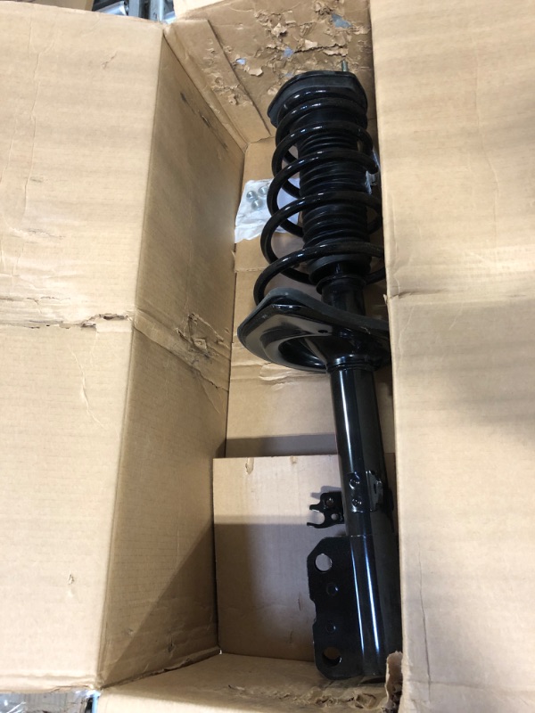 Photo 2 of Monroe Quick-Strut 173034 Suspension Strut and Coil Spring Assembly for Toyota Camry