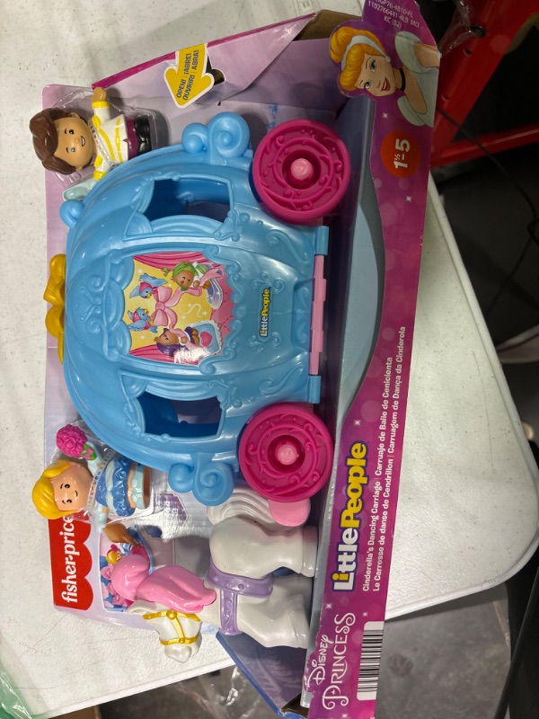 Photo 2 of Disney Princess Cinderella’s Dancing Carriage by Little People, Toddler Toys, Transforming Carriage Vehicle and playset with Horse and Figures