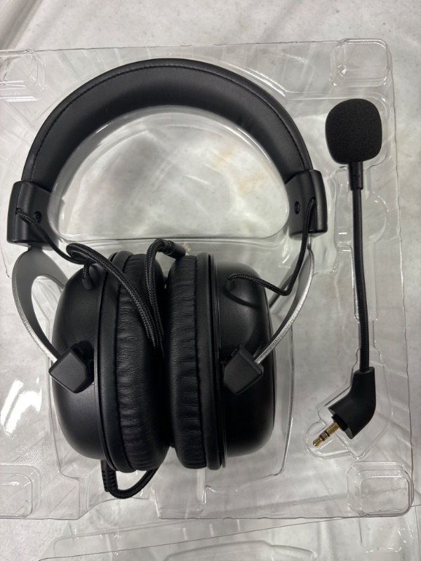 Photo 1 of HyperX CloudX, Official Xbox Licensed Gaming Headset, Compatible with Xbox One and Series X|S, Memory Foam Ear Cushions, Detachable Noise-Cancelling Mic, in-line Audio Controls, Silver Wired CloudX Headset