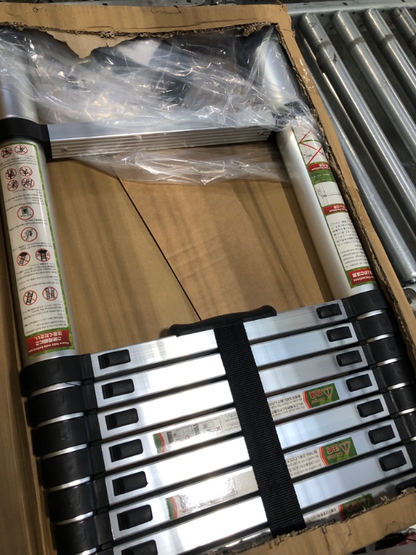 Photo 3 of Telescopic Ladder, 8.5FT RIKADE Aluminum Telescoping Ladder with Non-Slip Feet and Stable Hook, Portable Extension Ladder for Household and Outdoor Working, 330lb Capacity Aluminum 2.6m/8.5FT