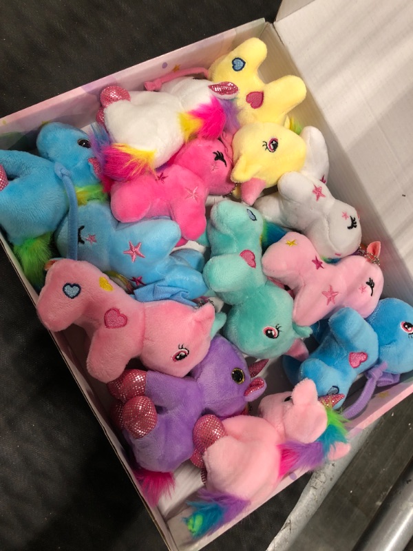 Photo 3 of 12Pcs Mini Plush Unicorn Stuffed Animals Unicorn Party Favor Bulk Toys Assortment 4.8" Inch Keychain for Goodie Bag Stocking Stuffers Pinata Fillers Kid Girl Birthday Party Favor Gift Carnival Prize