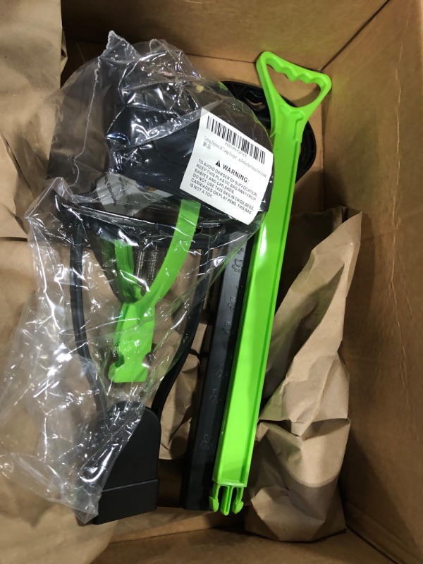 Photo 3 of 28" Large Pooper Scooper for Dog-Long Handle Dog Poop Scooper-Pet Waste Pick Up Jaw Scooper Without Smelling, Durable Spring Easy to Use Perfect for Grass,Dirt,Gravel (Green)
