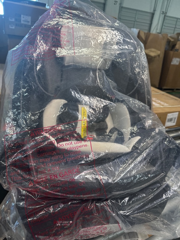 Photo 1 of Graco Fairmont 4ever DLX 4-in-1 Car Seat