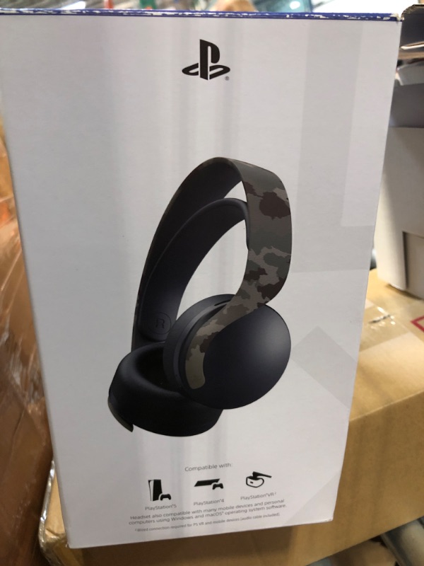 Photo 4 of PlayStation Pulse 3D Wireless Headset - Gray Camouflage
