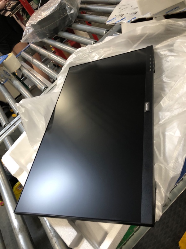 Photo 1 of PHILIPS Computer Monitors 22 inch Class Thin Full HD (1920 x 1080) 75Hz Monitor, VESA, HDMI & VGA Port, 4 Year Advance Replacement Warranty, 221V8LN 22" Class Full HD | VA