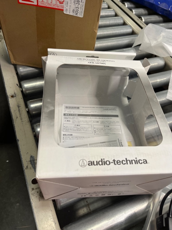 Photo 3 of Audio-Technica ATH-AD700X Audiophile Open-Air Headphones Black