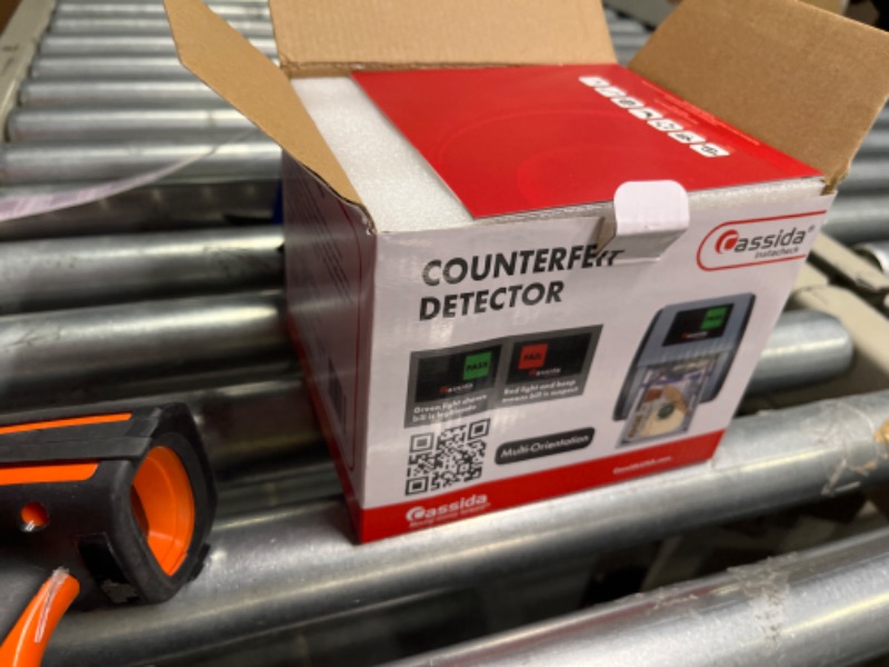 Photo 2 of Cassida InstaCheck Small Footprint, Easy to Read Automatic Counterfeit Detector with Infrared, Magnetic and Ultraviolet Sensors, Compact and Lightweight Grey 11-3/4" x 9-1/2" Without ID/Cards Detector