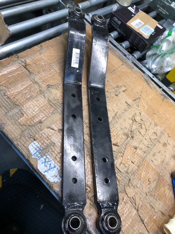 Photo 1 of 30 3/4" Lower Lift Arm CAT 1 for Tractor 3 Point Hitch, Universal Replacement Part for Category 1 Tractor 3 Point Hitch CAT 1 - 30 3/4" (2 pack)
