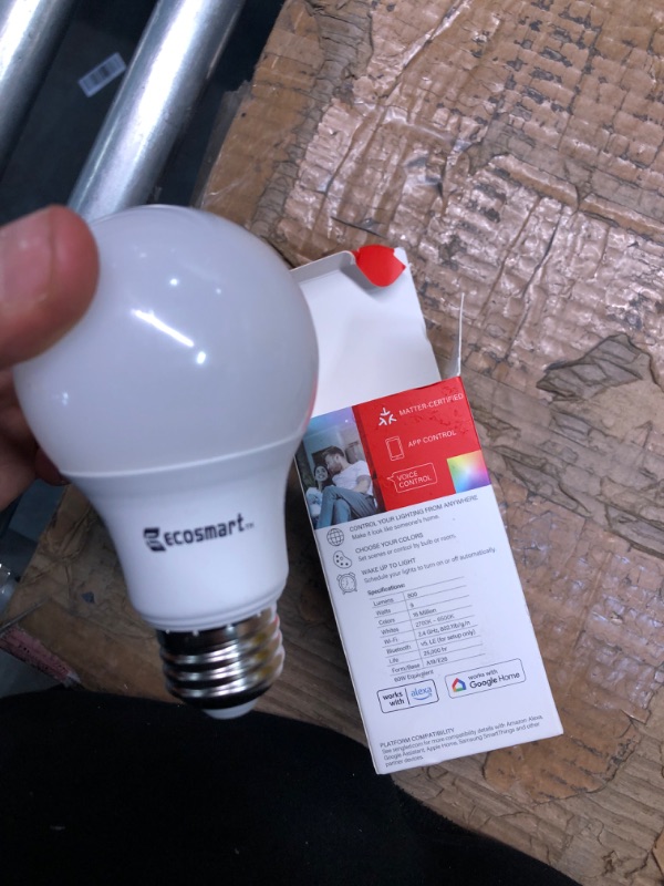 Photo 3 of Sengled LED Smart Light Bulb (A19), Matter-Enabled, Multicolor, Works with Alexa, 60W Equivalent, 800LM, Instant Pairing, 2.4 GHz, Wi-Fi, 1-Pack