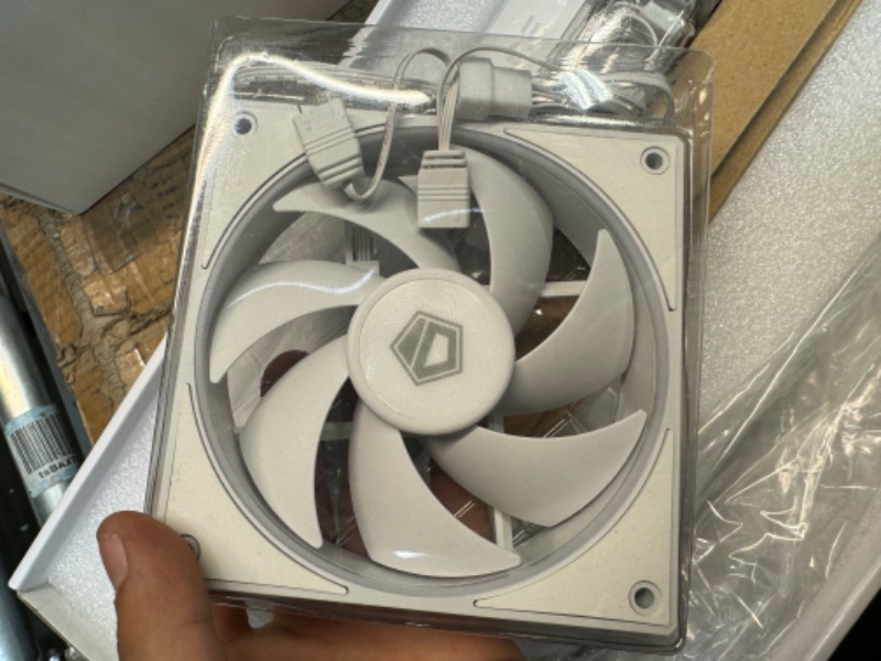 Photo 4 of ID-COOLING SL360 White CPU Liquid Cooler with Display, Customizable 2.1" LCD Display for Images or Performance Metrics, 360mm AIO Cooler, Three AF127 ARGB Fans, Fits Intel/AMD