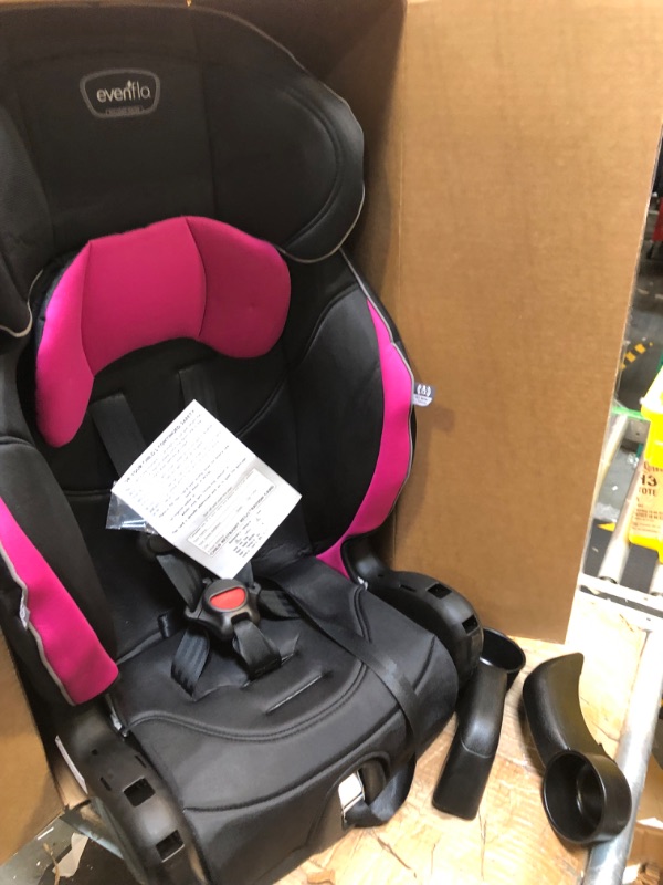 Photo 1 of Evenflo Chase Sport Harnessed Booster Car Seat, Jayden 18x18.5x29.5 Inch (Pack of 1)